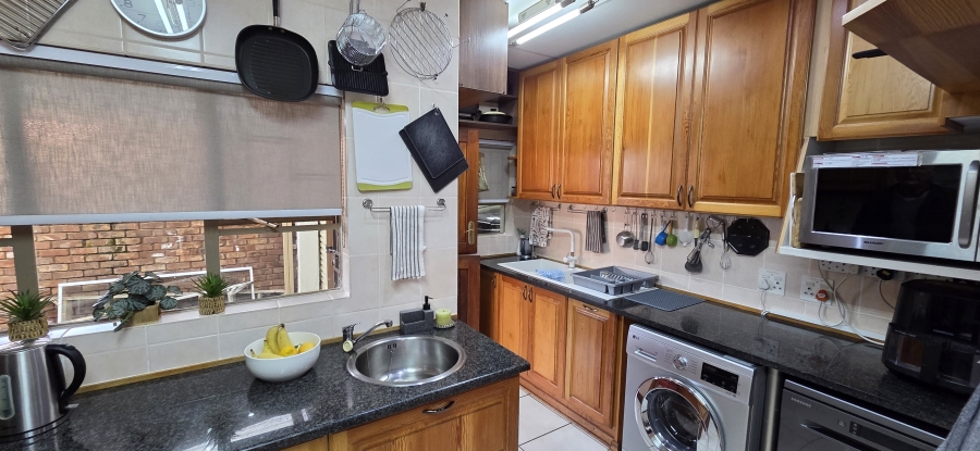 3 Bedroom Property for Sale in Roylglen Gardens Northern Cape